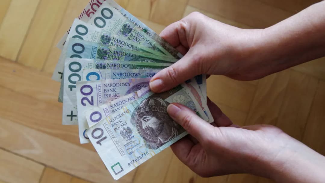 Ile czasu na zapłacenie podatku od sprzedaży nieruchomości? Uniknij kar!