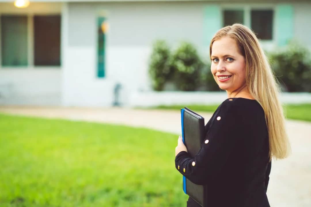 Ile kosztuje rzeczoznawca nieruchomości? Zaskakujące ceny wycen w Polsce
